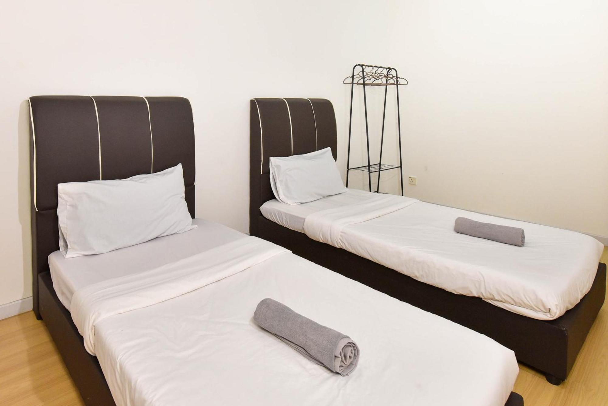 Apartment Garden 3br With Wifi & Netflix